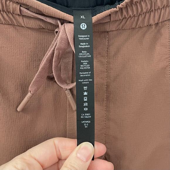 Lululemon Bowline Short 8" Stretch Ripstop
Smoky Topaz M7ARQS XL - Picture 6 of 9